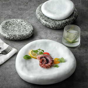 Plato de Cerámica Irregular, Plato Creativo Estilo Japonés para Sashimi, Plato para Comer en Casa, Tazón para Postre, Plato para Bistec de Restaurante - Product Image 6