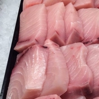Filet de poisson épée sauvage IQF surgelé de qualité supérieure, désossé, coupé en blocs, pêche en mer, portion, fruits de mer en vrac, fournisseur d'exportation de Singapour