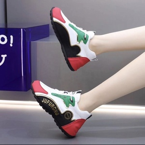 Zapatillas Casuales Personalizadas de Caminar Unisex para Hombre y Mujer - Product Image 5