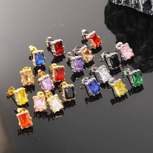 Pendientes de acero de titanio con circonita cuadrada minimalista estilo europeo-americano, joyería de moda premium unisex al por mayor - Product Image 1