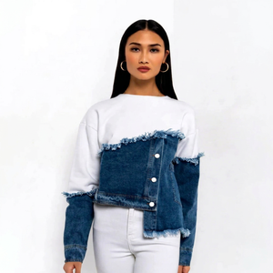 Chaqueta de sudadera tipo varsity reversible de mezclilla con bloques de color para mujer, con dobladillo deshilachado asimétrico, manga larga, cuello redondo y forro de satén, ideal para otoño. - Product Image 1