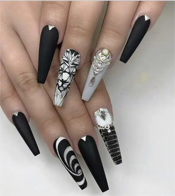 Senboma OEM produttore Special Pattens Press On Nails stile gotico per unghie di Halloween unghie acriliche