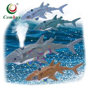 Coche de juguete teledirigido con burbujas de pulverización, <span class=keywords><strong>control</strong></span> <span class=keywords><strong>remoto</strong></span>, iluminación de demostración, RC shark - Product Image 1