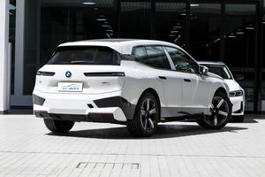 2025 BMWS <span class=keywords><strong>IX</strong></span> <span class=keywords><strong>XDrive40</strong></span> Grande voiture SUV électrique de luxe à cinq places haute endurance Véhicule à énergie nouvelle Caractéristiques de sécurité avancées - Product Image 6