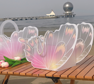 Nhà Máy Bán Buôn Bánh Hộp Mới Được Thiết Kế Của Mẹ Ngày Bướm Nhựa Bánh Hộp Hot Bán Sang Trọng Màu Hồng Bánh Hộp - Product Image 2