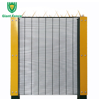 Clôture en treillis métallique pour jardin, anti-vol, écologique, 7 pieds de haut, résistante aux rongeurs et à la décomposition, revêtement PVC, usage résidentiel, certifiée ISO9001