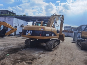 Excavadoras de la serie CAT 320 de la marca original 320B 320BL 320C 320D 320DL 320DL Caterpillar usado 320BL en venta - Product Image 4