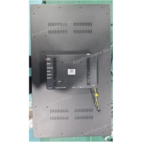 Moniteur tactile vertical de 32 pouces avec technologie PCAP multi-touch et éclairage LED périphérique pour borne de jeu d'arcade