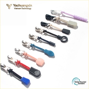 Yachuangxin Nylon Keychain with Diamond Grip Black Outdoor <b>Camping</b> Accessory Global Recycled Standard - Product Image 3