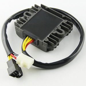 Regolatore di Tensione Raddrizzatore per <span class=keywords><strong>Suzuki</strong></span> VZ800 <span class=keywords><strong>Marauder</strong></span>/Intruder M800 Boulevard M50/<span class=keywords><strong>Marauder</strong></span> VX800 - Product Image 3