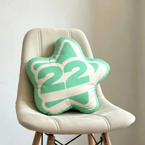Coussins décoratifs pour <span class=keywords><strong>chambre</strong></span> d'enfant, oreillers en forme de nourriture pour canapé, chaise, fête, personnalisés, en peluche Kawaii, en forme de beignet - Product Image 2