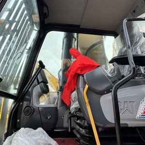 Utilizado para Excavadora 336D2 de 36 Toneladas Modelo 2024 con Bomba Hidráulica, Probado en Sitios de Minería de Arena de Sílice con Alto Contenido de Polvo y Materiales Secos a Granel - Product Image 3