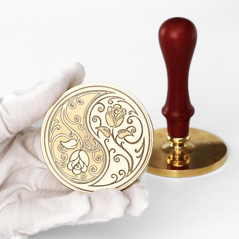 6cm Large Emblem - Double Rose