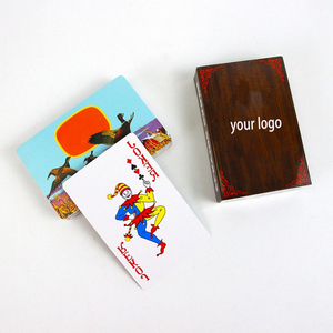 Conception personnalisée logo étanche très durable nouveau design différent logo personnalisé <span class=keywords><strong>distributeur</strong></span> <span class=keywords><strong>de</strong></span> cartes <span class=keywords><strong>à</strong></span> <span class=keywords><strong>jouer</strong></span> en plastique imprimé - Product Image 1