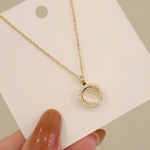 Meilleures ventes Colliers à pendentifs ronds géométriques en cristal avec strass Colliers en opale de zircon cubique - Product Image 5