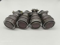 Conector de Alimentación Circular Hembra Ruso de 2PM, 16A 250V, IP44 Impermeable para Equipos Industriales