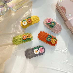 Décoration de cheveux de mode mignonne pince à cheveux au crochet faite à la main avec des épingles à cheveux de bébé de fleur de marguerite <span class=keywords><strong>Barrette</strong></span> à tricoter pour les petites filles enfants - Product Image 5