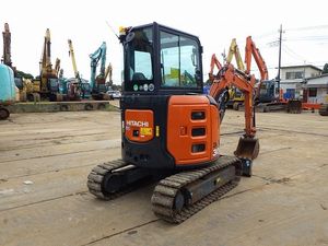 รถขุดไฮดรอลิกตีนตะขาบมือสอง Hitachi ZX30 คุณภาพดีราคาถูก - Product Image 3