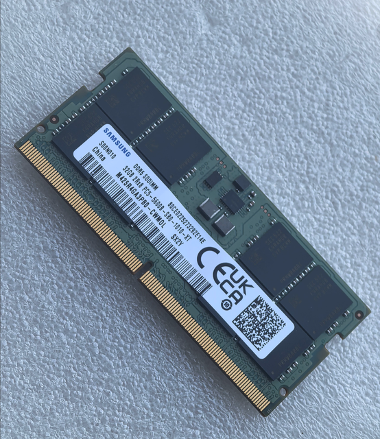 For Used 32GB DDR5 ECC 5600MHz M425R4GA3PB0-CWM SODIMM Laptop RAM High Performance Low Latency Gaming