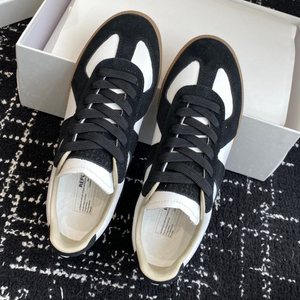 Chaussures de tennis pour hommes en cuir véritable blanc et noir, bout rond, lacets, semelle en caoutchouc, style décontracté toutes saisons - Product Image 5