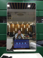 Interaktiver 32/43/49/55/65 Zoll Touchscreen Fitness LCD Magic Mirror Wasserdichter Badezimmer Werbe-TV mit IP65-Zertifizierung