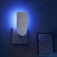 Piège à Mouches et Moustiques Électrique Collant Lumineux d'Intérieur le Plus Vendu – Tueur d'Insectes Enfichable pour la Maison
