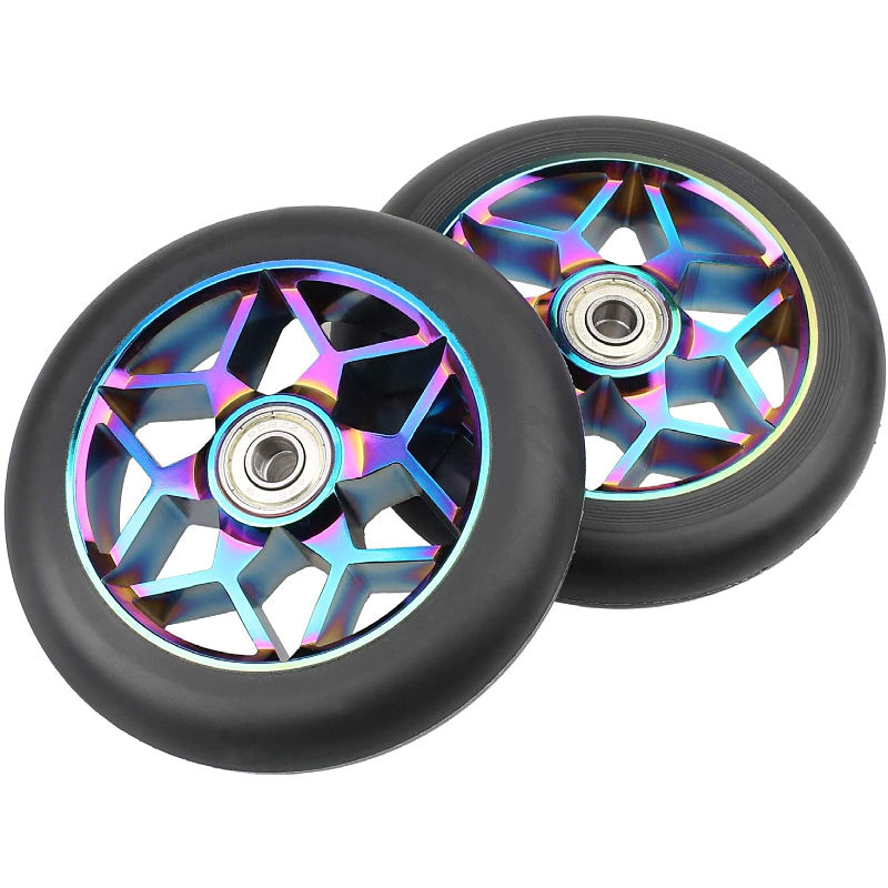 มีสีสัน