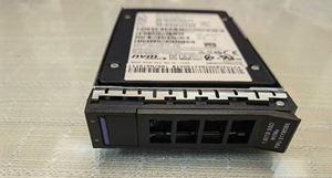 01YM586 01YM517 01YM520 1.92TB 2.5 "NVMe PCI Express SSD U.2 2.5 - Product Image 2