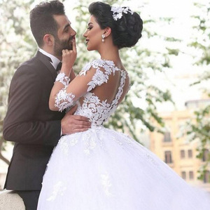 Abito da Sposa Romantico su Misura con Perline e Perle, Vestito a Sirena con Coda Rimovibile, Robe De Mariage - Product Image 3