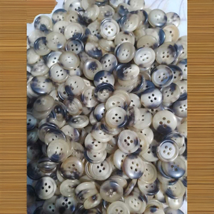 Espaciadores de Cuerno de Búfalo Tallado en Metal de Alta Calidad, Estilo Animal, Negros, Tamaños Personalizados 14mm 18mm 20mm para Ropa, Camisas, Bolsos y Manualidades - Product Image 2