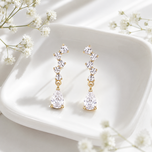 Orecchini a goccia d'acqua per donna con pietre trasparenti intarsiate, piccoli e semplici, gioielli da indossare tutti i giorni. - Product Image 6
