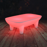 Canapé individuel avec structure en plastique et lumières LED RGB à intensité variable, 16 couleurs au choix, canapé de loisirs lumineux rechargeable pour bar