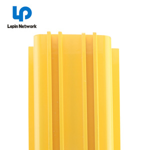 Ningbo Lepin chine usine 12mm 240mm 360mm plastique câble goulotte prix Lisr personnalisé 60mm Vertical câble gestionnaire Fiber coureur - Product Image 3