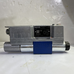Vanne directionnelle proportionnelle Rexroth 4WREE 6 E32-30/V/24A1 - Product Image 4
