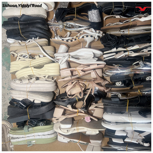 S14 Venta Caliente de Sandalias y Zapatos de Tacón de Marca Usados de Estilos Variados en Pacas, Sandalias de Segunda Mano para Mujer de Fábrica para Venta por Paca - Product Image 3