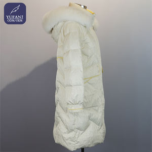 Chaqueta Larga de Plumón Blanca para Mujer con Capucha de Piel, Abrigo de Invierno Acolchado de Alto Relleno, Parka Aislante para Exteriores - Product Image 3