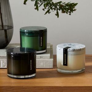 Bougie parfumée à 2 mèches dans un bocal en verre vert avec couvercle en marbre, bougie d'aromathérapie pour la décoration de la maison - Product Image 6