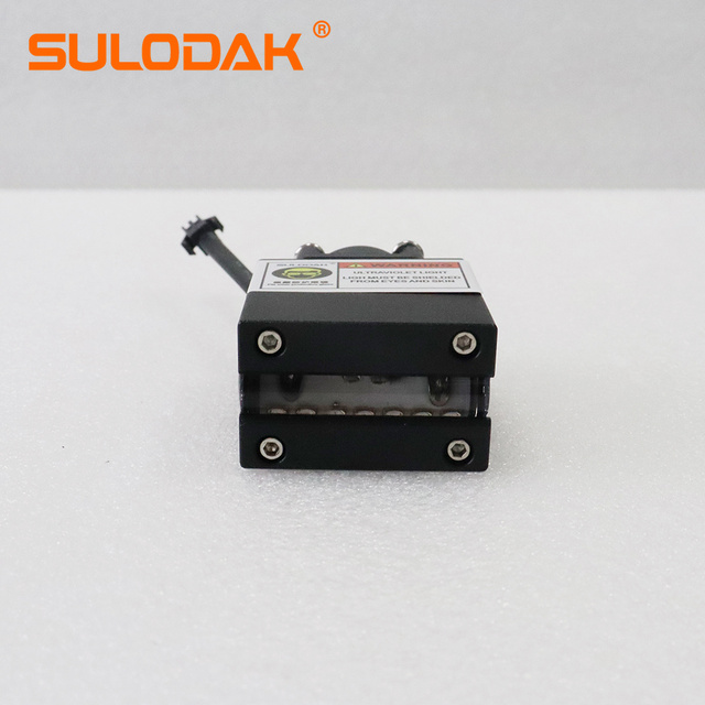 SULODAK Air Cooling UV LED Curing Lamp F4010 25W 395nm 8-10W/cm Irradiance Medical/Office/Factory Use Aluminum Alloy