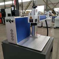 Machine de marquage laser à fibre Raytu pour la gravure de coques en aluminium de produits 3C et de circuits imprimés