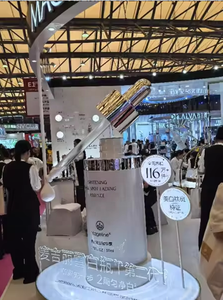 Arte de fibra de vidrio cosmético agrandado en <span class=keywords><strong>3D</strong></span> para pantallas de tiendas Soluciones de marca personalizadas de China - Product Image 6