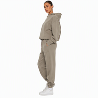 Ensemble décontracté femme vert sauge sur mesure, sweat à capuche court oversize et pantalon de jogging taille élastique, fabrication OEM ODM