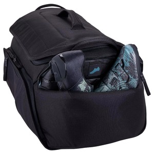Échantillon gratuit : Sacoche de vélo 2-en-1 pour porte-bagages, 100 % étanche (Noir-Carbone 22L) - Product Image 1