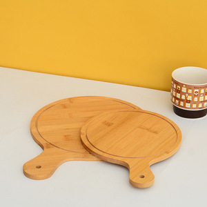 Tabla de bambú redonda para pizza, color madera natural, para servir carne, postres y en fiestas. - Product Image 3