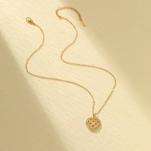 New Lucky Brass Necklace For Women Copper Zircon Peach Heart Pendant Choker With Zircon Inlaid Fine Jewelry
