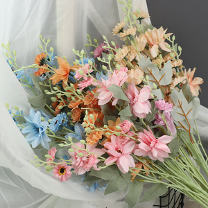 Dahlias artificiels Xinchengzhi 30cm-100cm en soie pour décoration de mariage et de maison, arrangement floral - Product Image 3