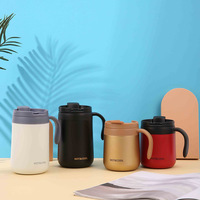 Cangkir kopi pria dan wanita, termos kantor pemisah teh, botol air kreatif pegangan baja tahan karat 500ml