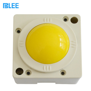Blee Trackball <b>Mouse</b> 5cm Square USB Wired Gaming Console Accessory - Product Image 2