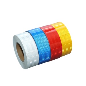 <span class=keywords><strong>Cinta</strong></span> <span class=keywords><strong>Reflectante</strong></span> de Alta Visibilidad HIP en Blanco, Amarillo y Rojo, Similar a <span class=keywords><strong>3M</strong></span>, <span class=keywords><strong>para</strong></span> Aplicaciones en <span class=keywords><strong>Camiones</strong></span>, Hecha de Material PET - Product Image 4