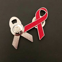 Épinglette aimantée en alliage de zinc avec ruban de sensibilisation rouge orné de strass, idéale pour les campagnes de sensibilisation à la santé, les événements caritatifs et les cadeaux de collectes de fonds