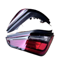 Adecuado para la luz trasera Jaguar XJL, nueva lente roja y transparente de 12V para colocar en la parte trasera del vehículo